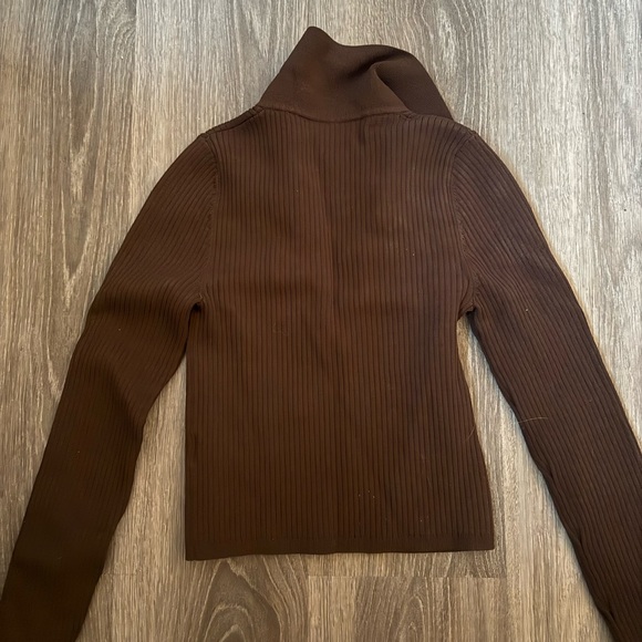 Aritzia Babaton Collar Shirt - Picture 2 of 3